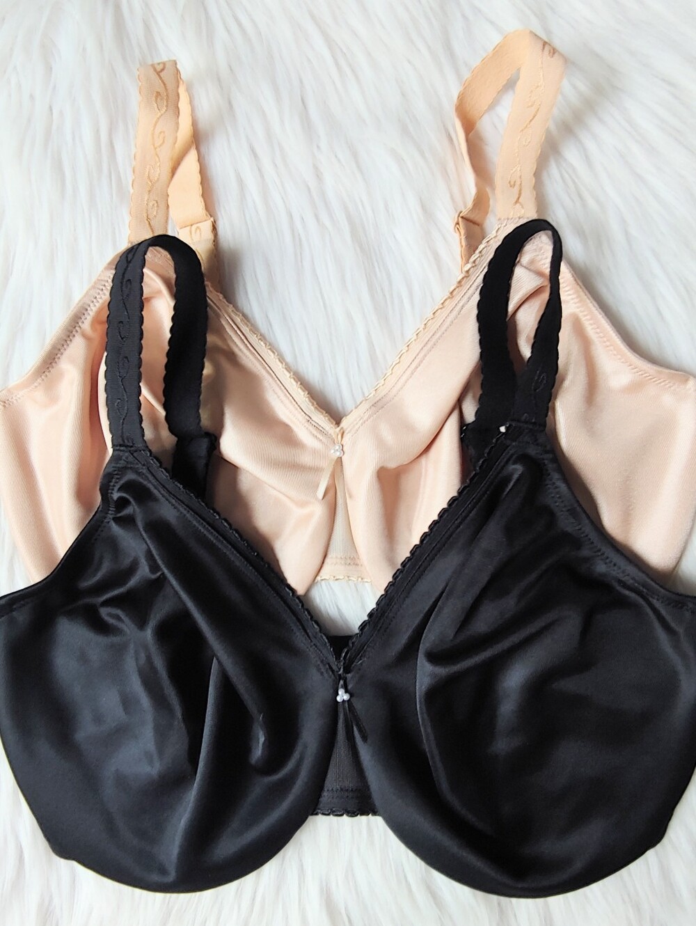 Wacoal Simple Shaping Minimizer Bras in Beige & Black (2), 38DD  (~38E)